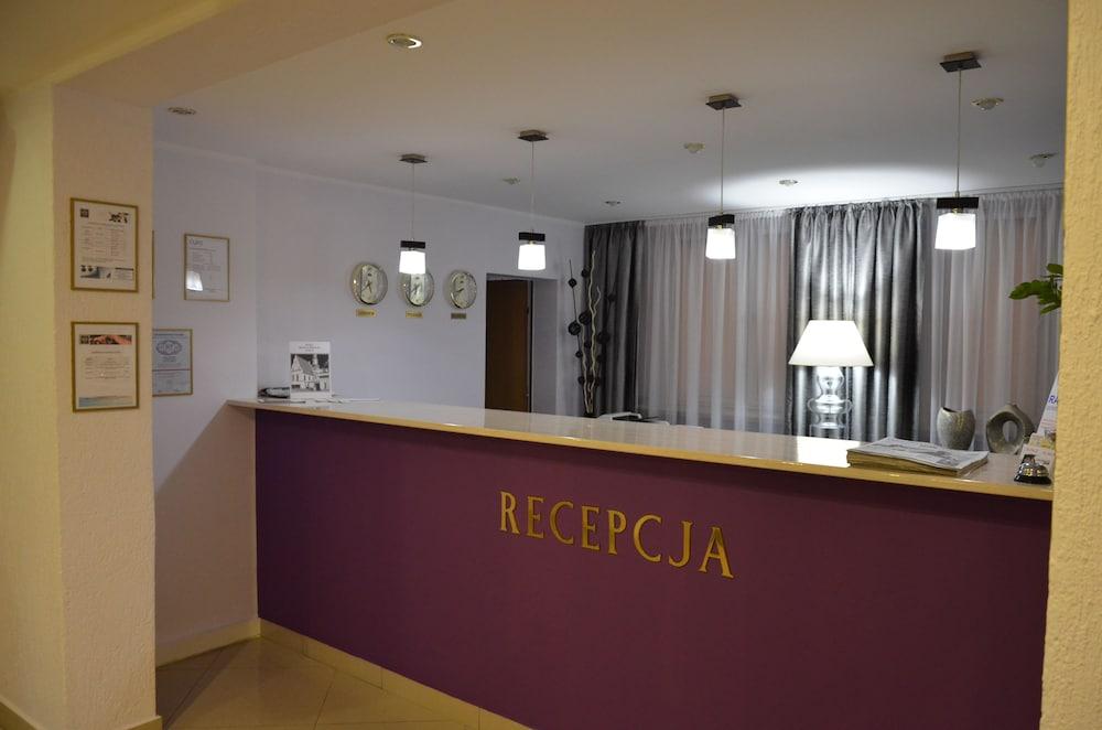 Gromada Hotel 3*