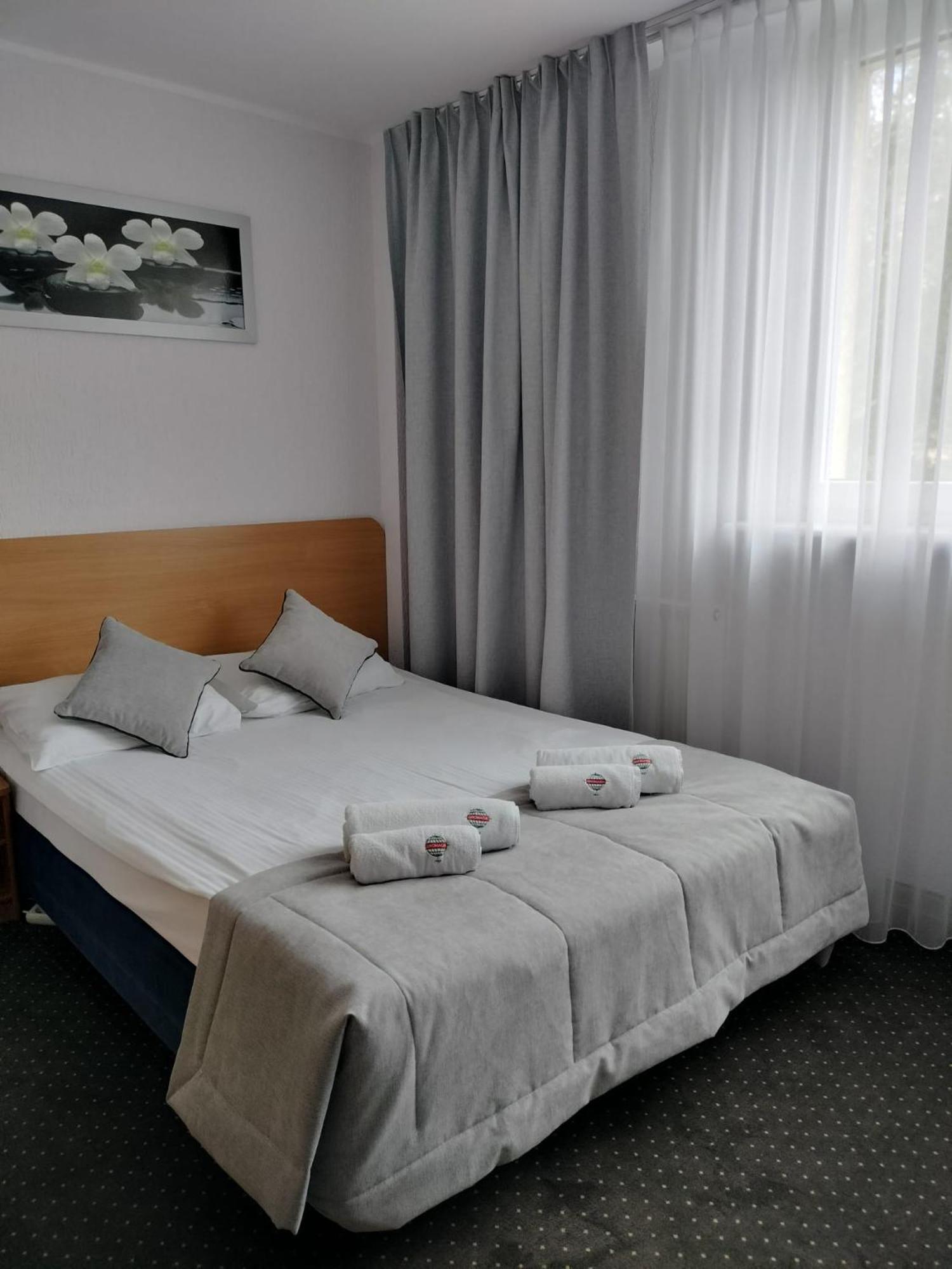 Gromada Hotell 3*