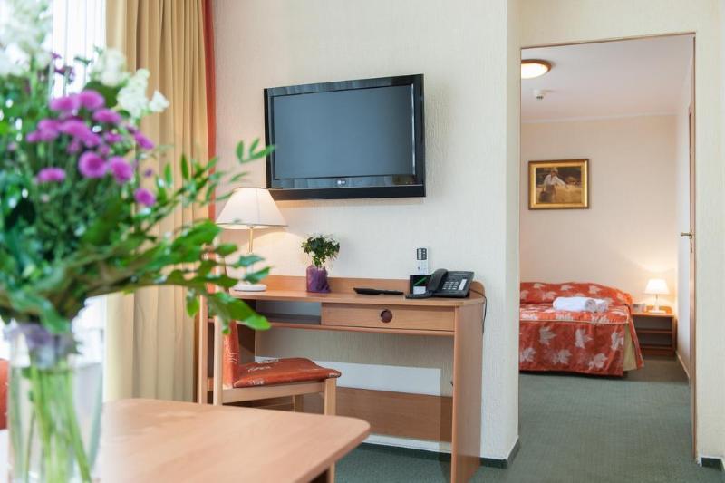 Hotel Gromada 3*