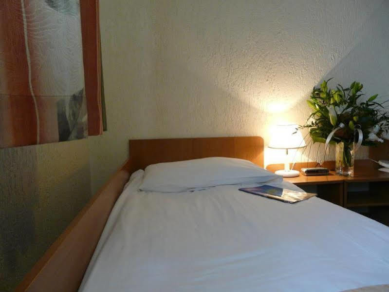 Hotel Gromada 3*
